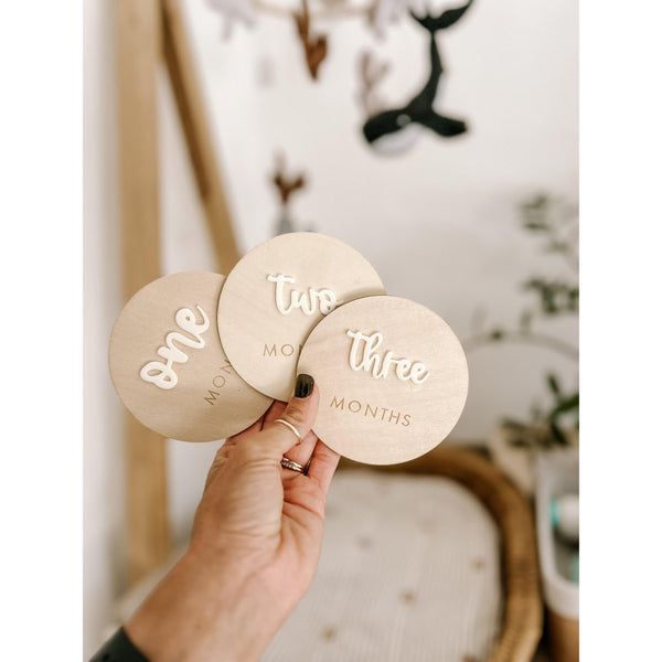 Baby milestone cards - Born & Bare
